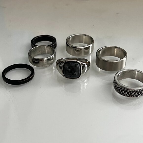Assorted Men's Rings Size Medium / Size 9 - Picture 1 of 15
